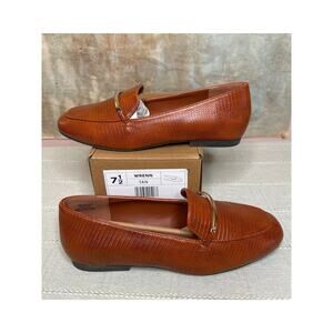 Journee Collection Wrenn Women's Loafers Tan Brown Slip On Shoes Size 7 1/2